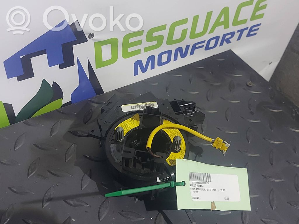 Vairo oro pagalvė   1763646,4M5T14A664AB