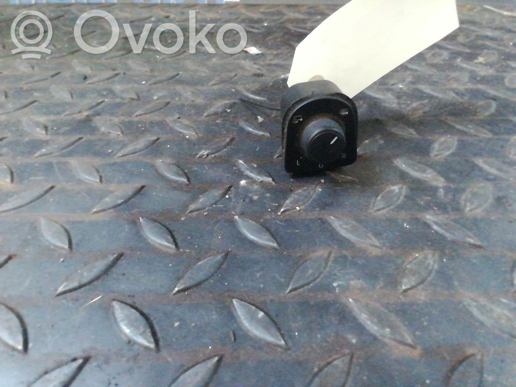 Wing mirror switch   5F0959565