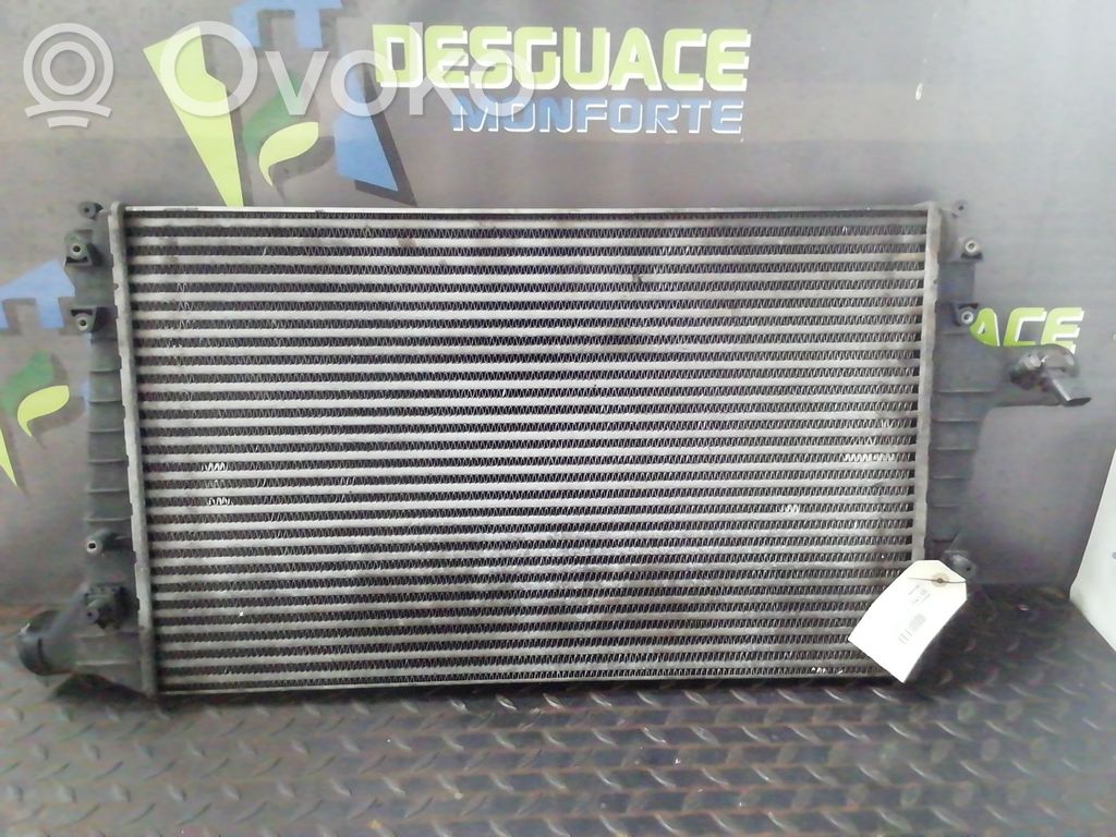 Audi A6 Allroad C5 Intercooler radiator 