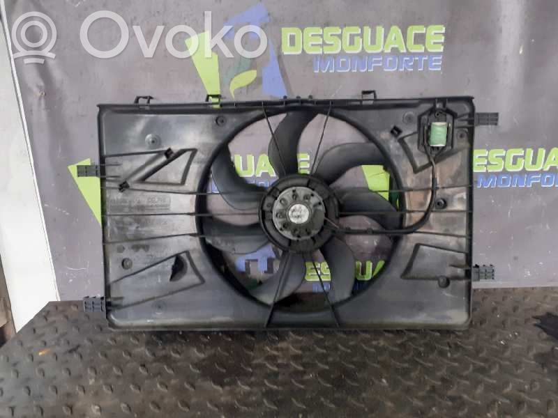Opel Astra J Ventilator electric răcire radiator 