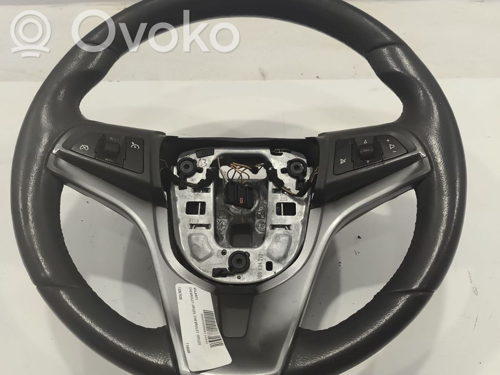 Ohjauspyörä   13307026,306508599620