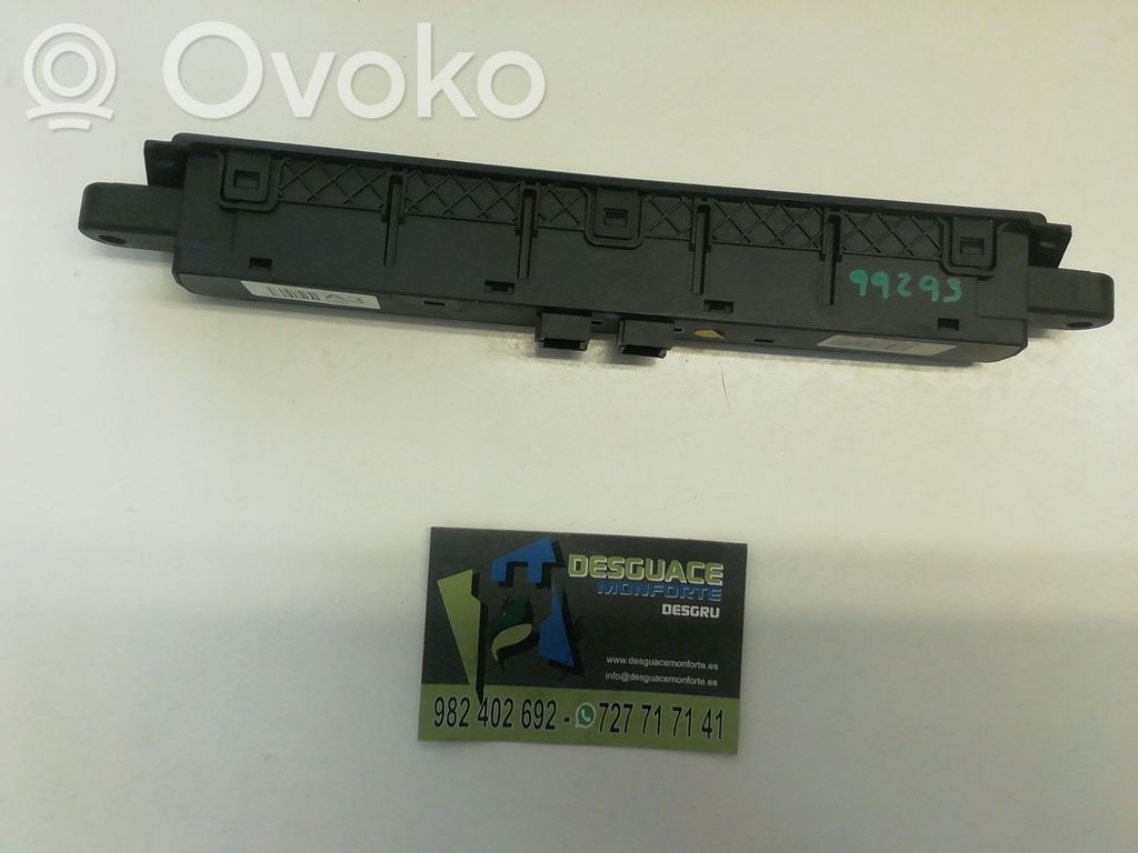 Hazard light switch   UK37037B02C6,UK37037B02C6