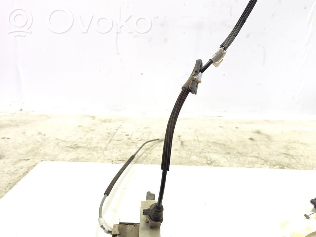 Citroen C4 II Rear door lock 