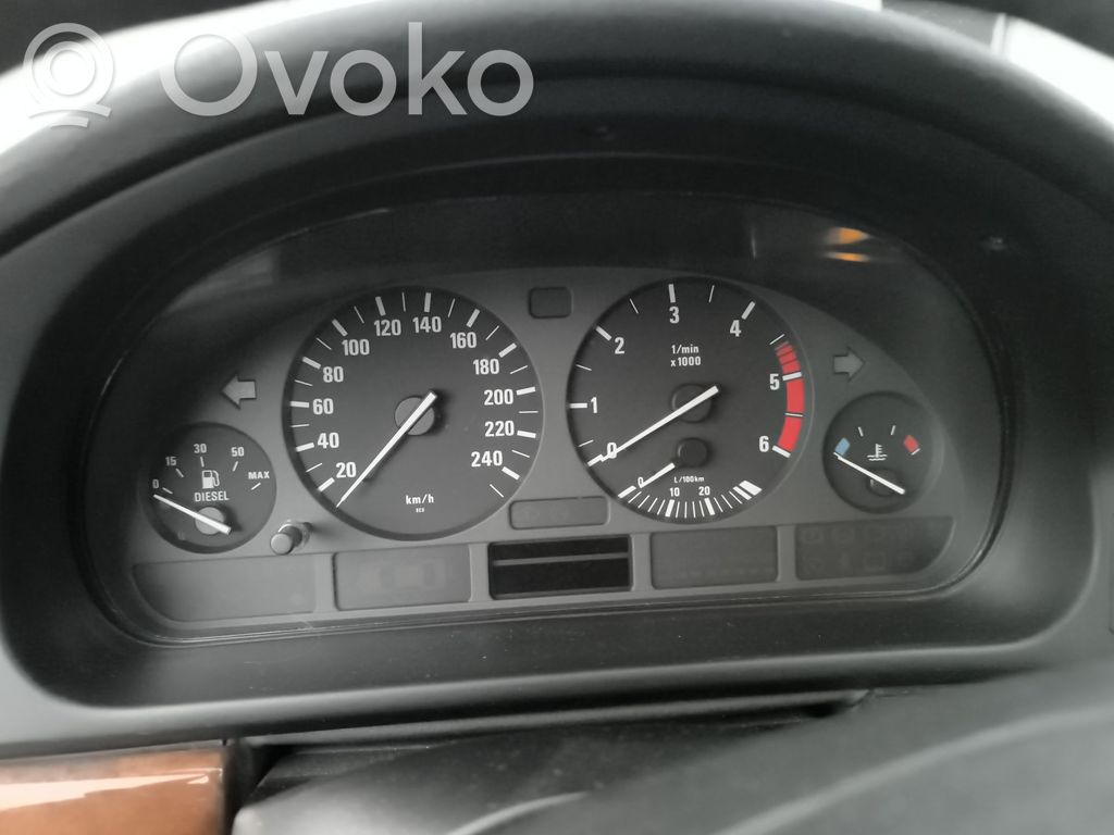 BMW 5 E39 Speedometer (instrument cluster) 