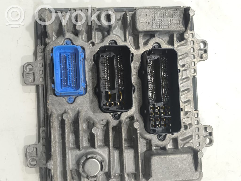 Opel Corsa E Engine control unit/module 
