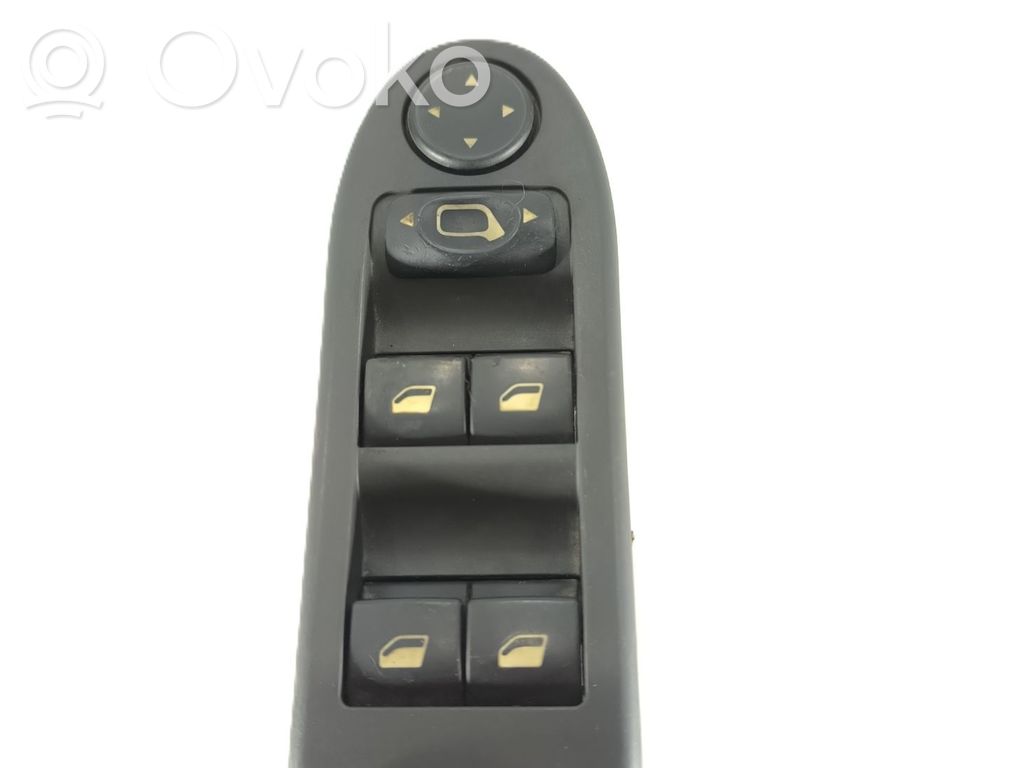 Citroen C5 Electric window control switch 