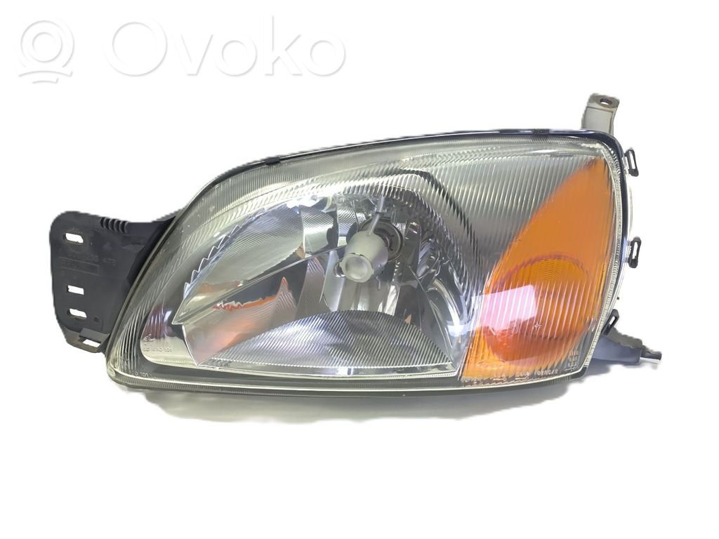 Ford Fiesta Lampa przednia 