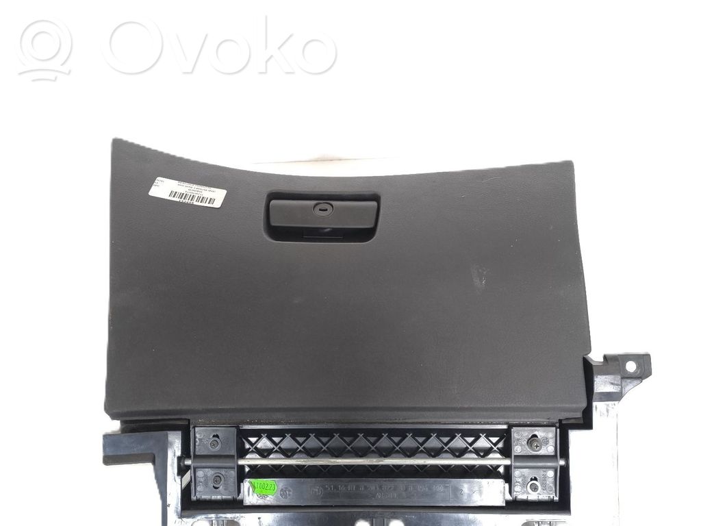 Handschuhfach   51168196111
