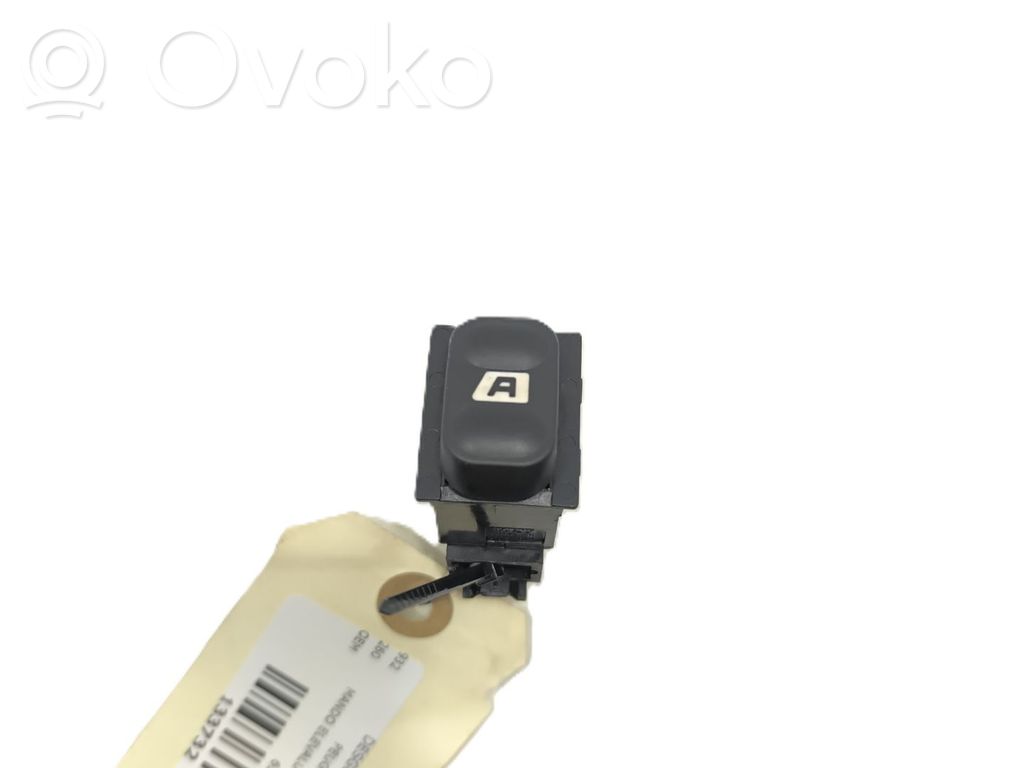 Electric window control switch   655471