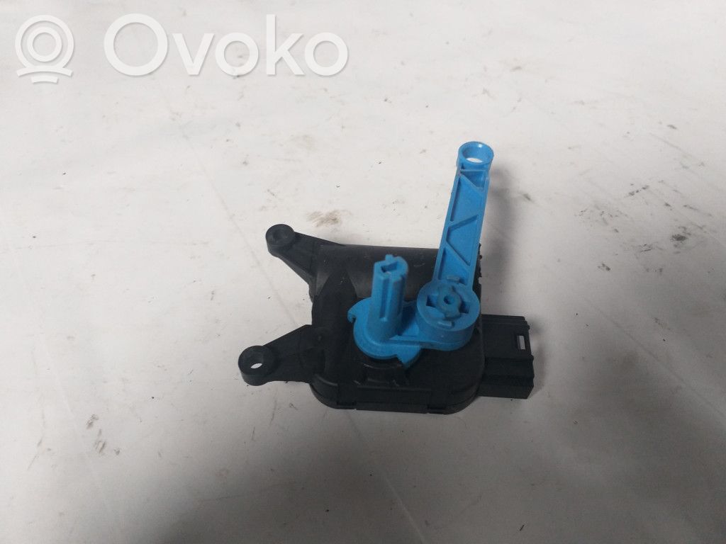 Audi A4 S4 B7 8E 8H Motor/activador trampilla de calefacción 