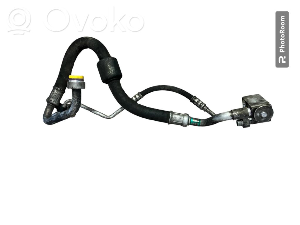 BMW 3 E90 E91 Air conditioning (A/C) pipe/hose 