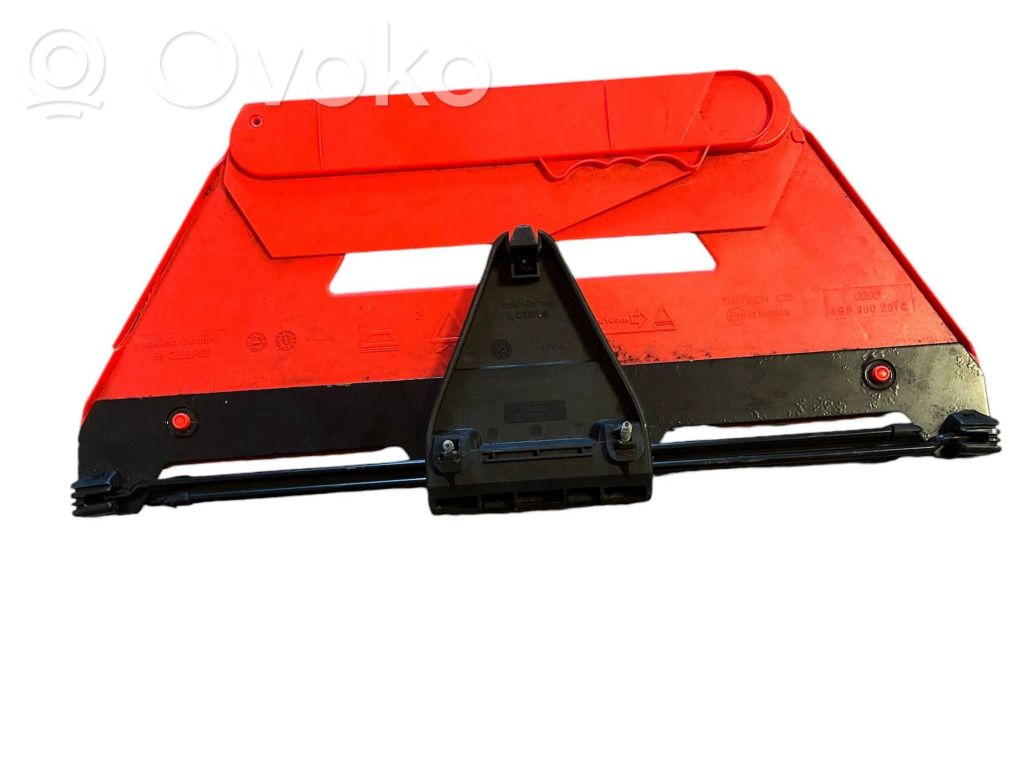Audi A6 S6 C6 4F Triangle d'avertissement 