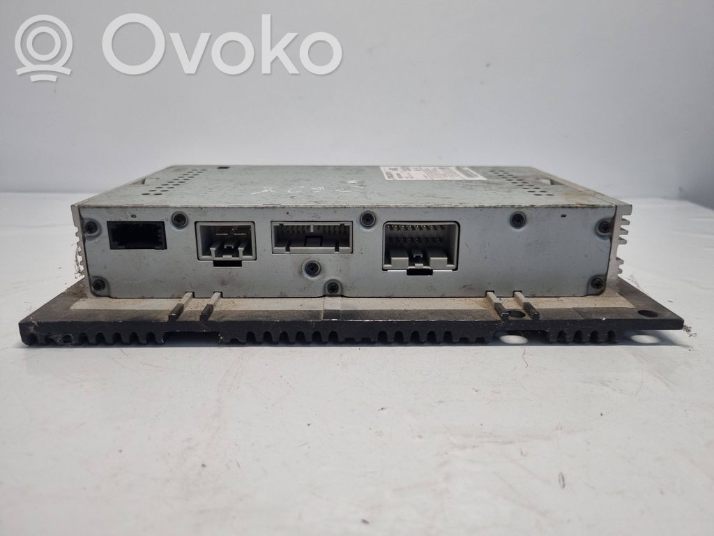 Volvo XC90 Sound amplifier 