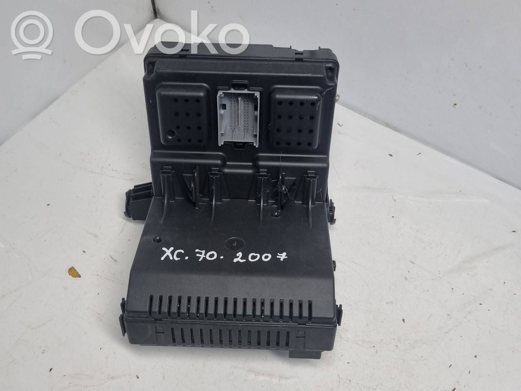 Volvo XC70 Módulo de fusible 