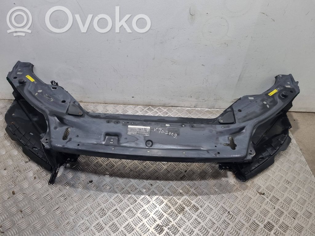 Volvo V70 Панель радиаторов 