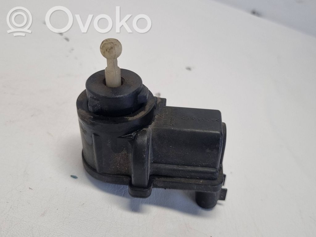 Opel Vectra B Moteur de réglage du niveau des phares 