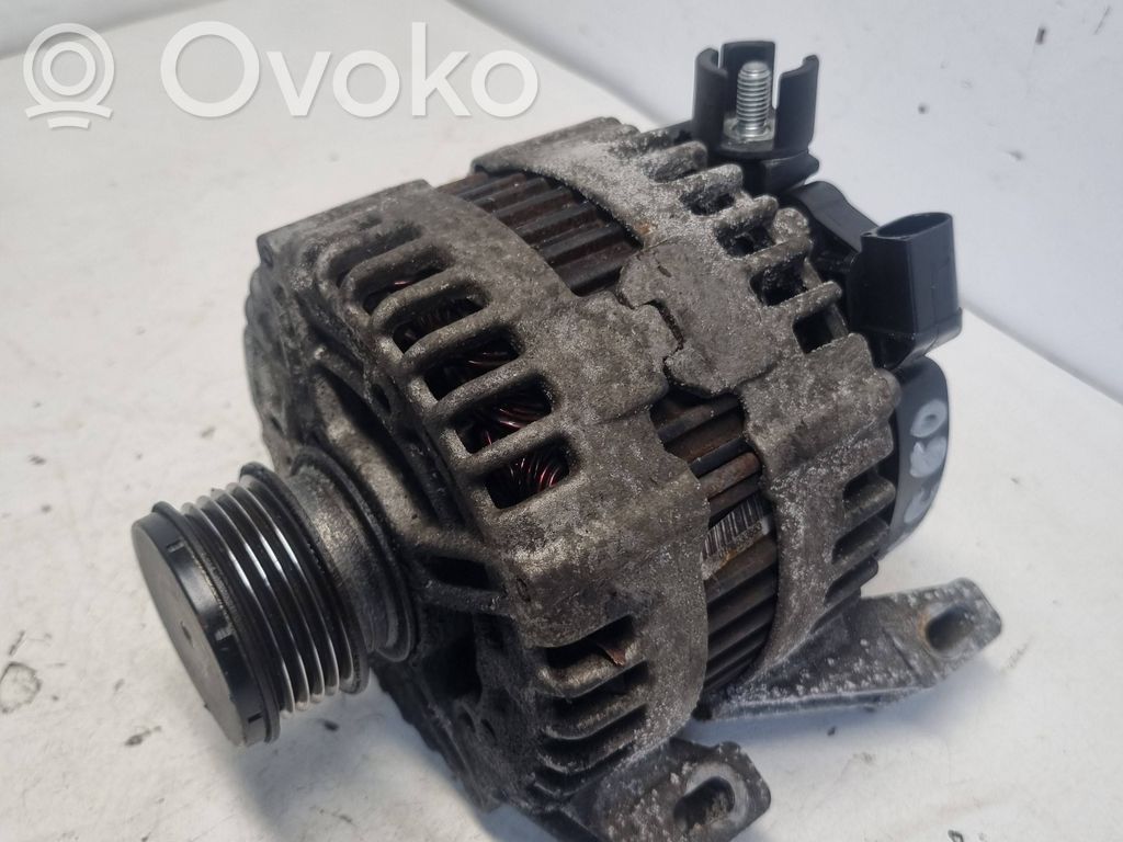 Volvo XC60 Generatore/alternatore 