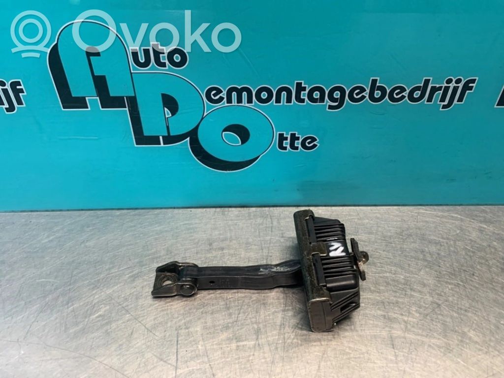 BMW 3 E46 Front door lock loop/hook striker 