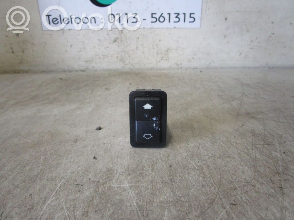 Electric window control switch   8368974,8368974,8368974