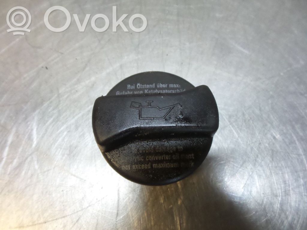 Volkswagen Golf IV Bușon umplere ulei 