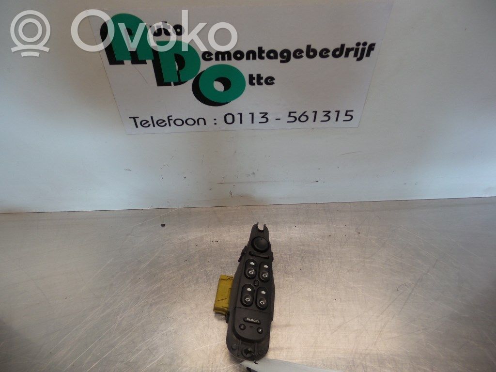 Jaguar S-Type Electric window control switch 