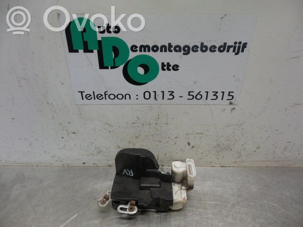 Línea de cable puerta delantera