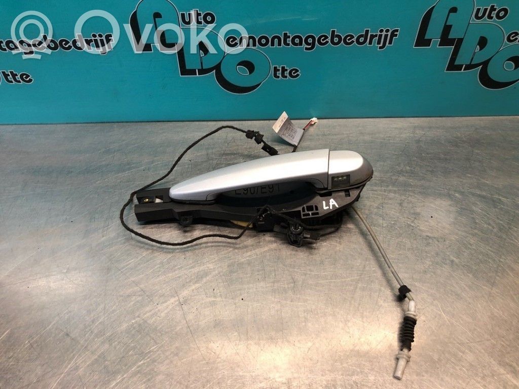 BMW 3 E90 E91 Takaoven ulkokahva 