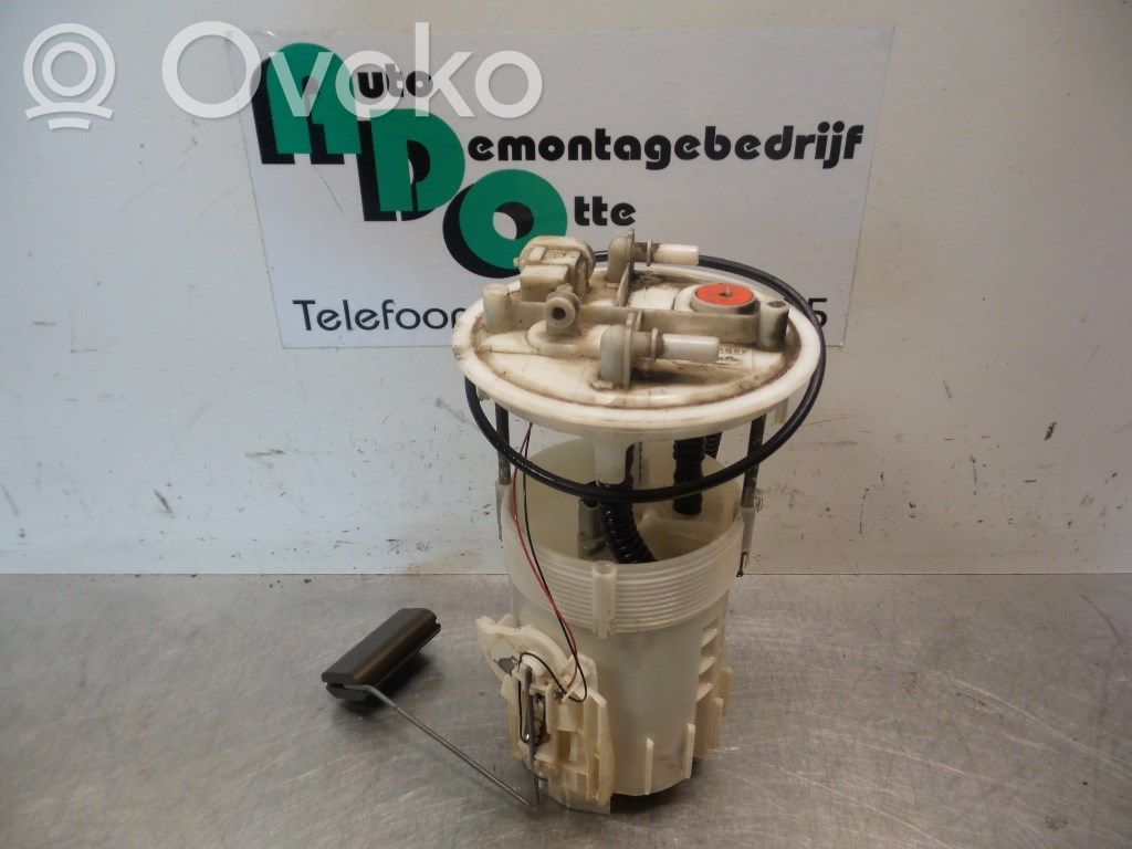 Bomba interna de combustible   56105210,3301047,3301047,56105210,8200084183A