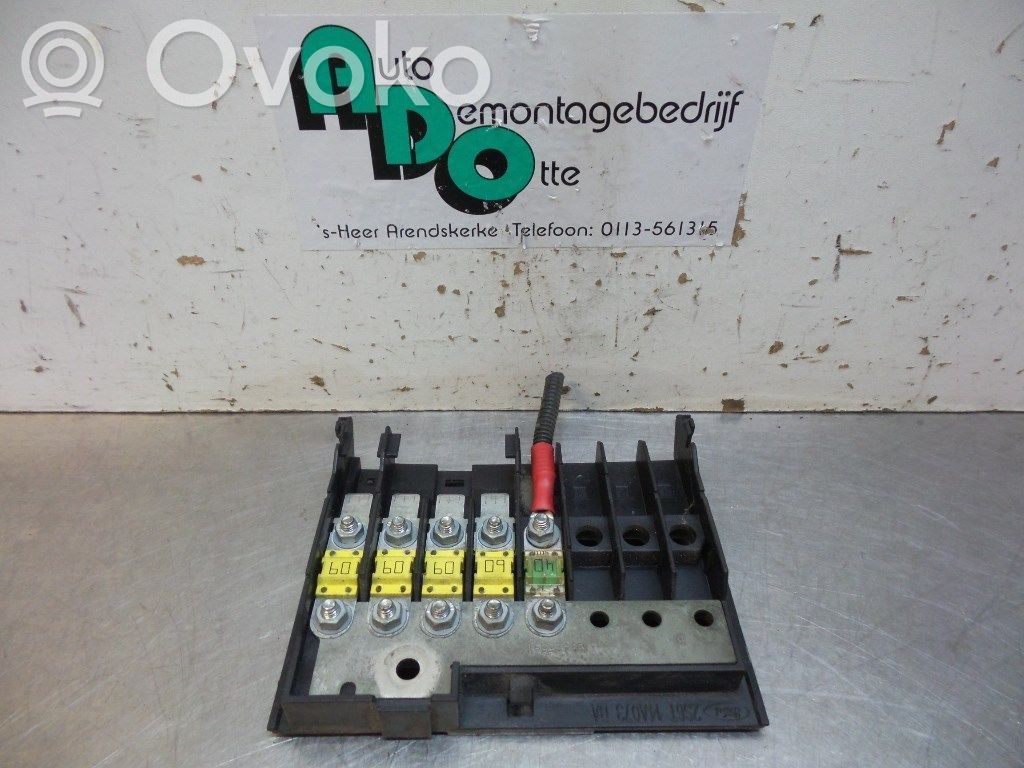 Ford Fiesta Juego de caja de fusibles 