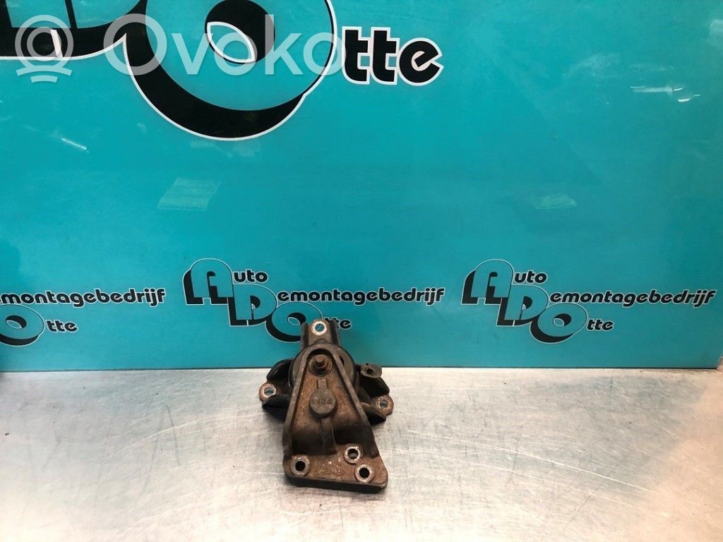 KIA Picanto Engine mount bracket 