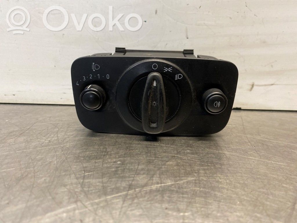 Ford Fiesta Light switch 
