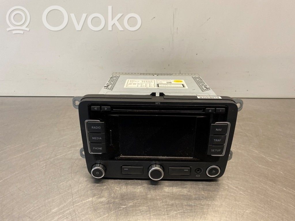Seat Leon (1P) Radio / CD/DVD atskaņotājs / navigācija 