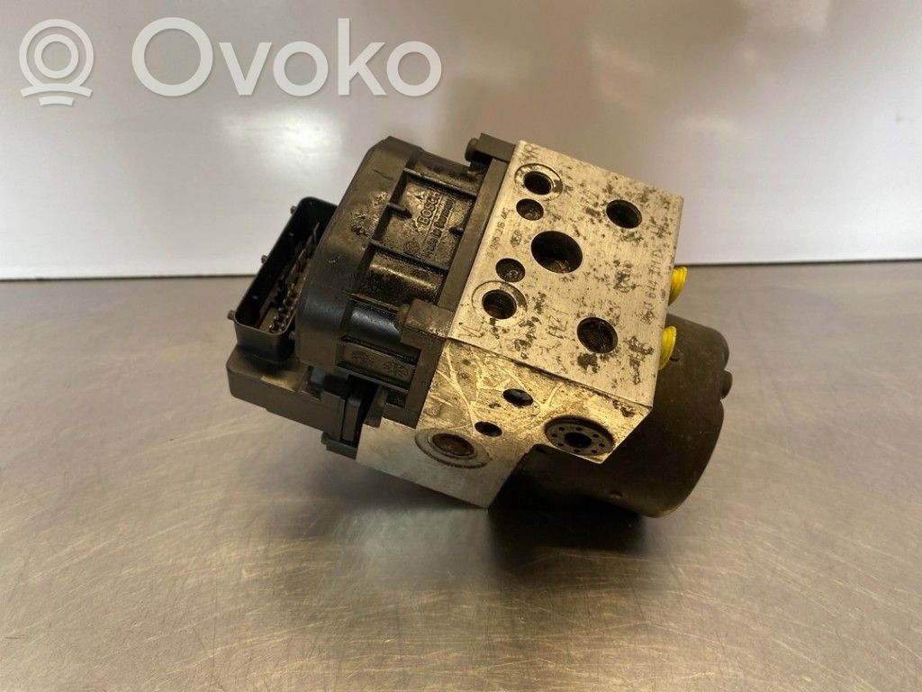 Volkswagen Passat Alltrack Pompe ABS 