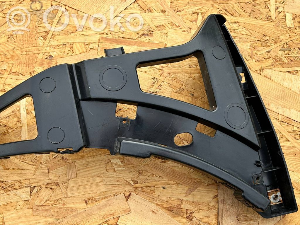 Ford Transit Etupuskurin kannake 