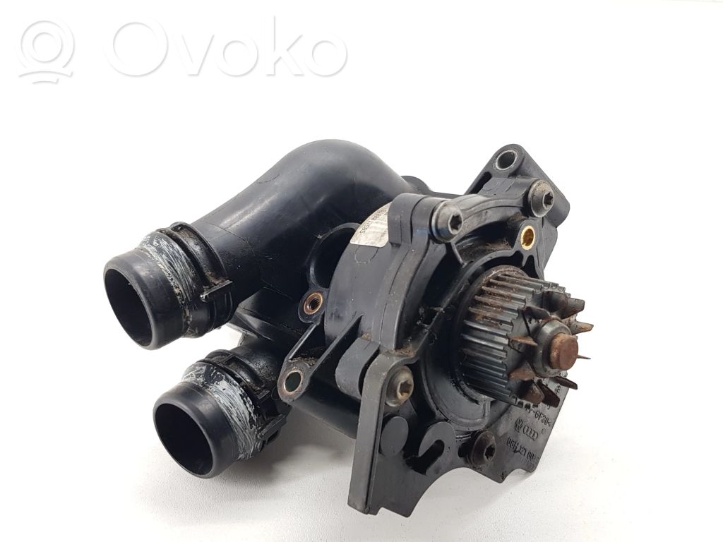 Audi A4 S4 B8 8K Water pump 