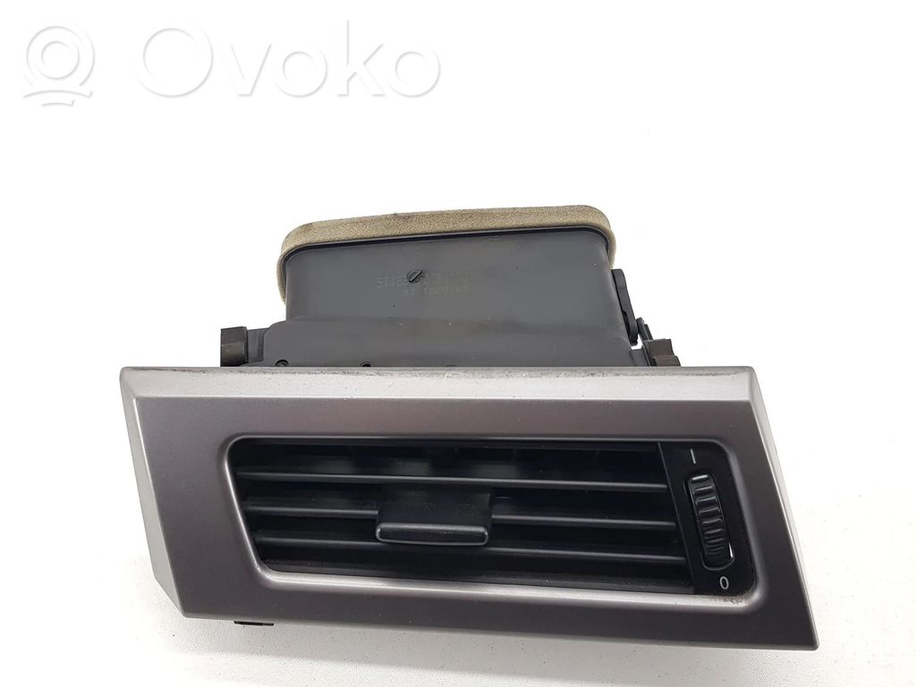 Lango oro grotelės   5112001,14121810,6910731,691073106,MGM123