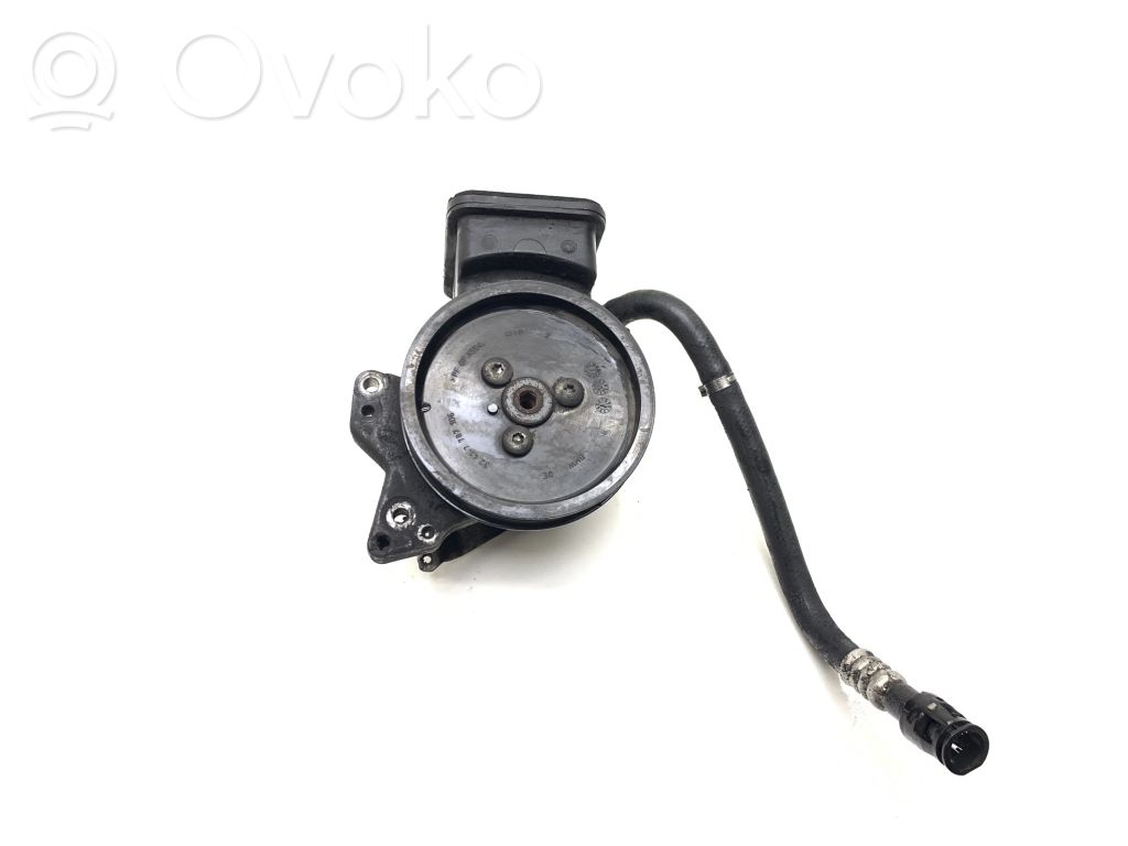 BMW 5 E60 E61 Power steering pump 