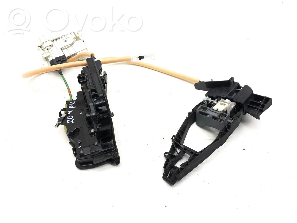 BMW 5 G30 G31 G38 Zamek drzwi przednich 