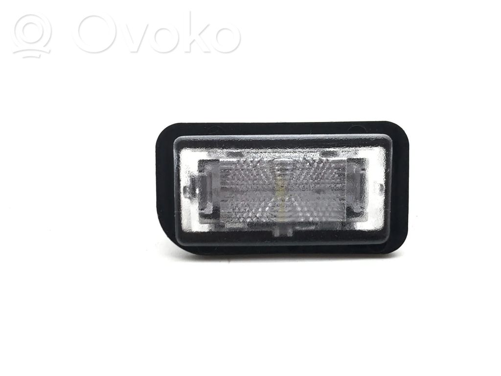Luz interna puerta delantera   163444098B