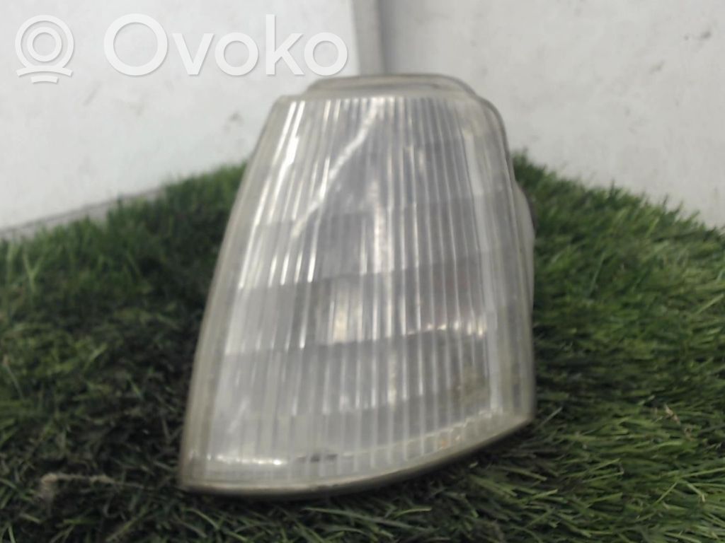 Front fender indicator light   7701349965