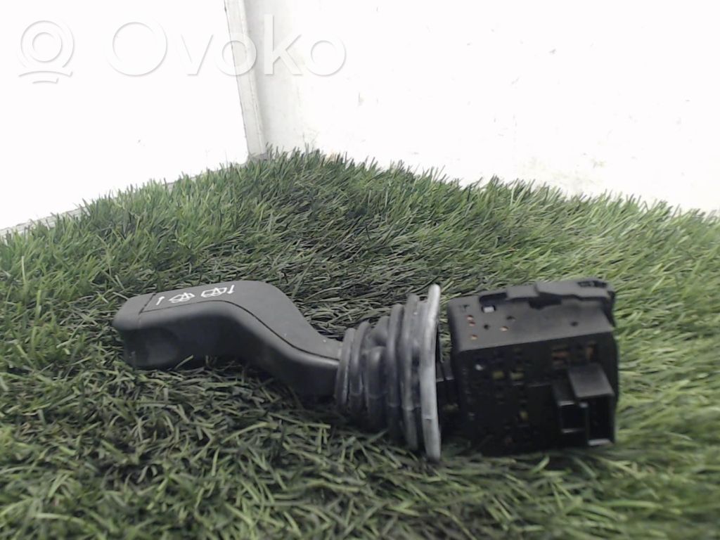 Opel Meriva A Wiper control stalk 