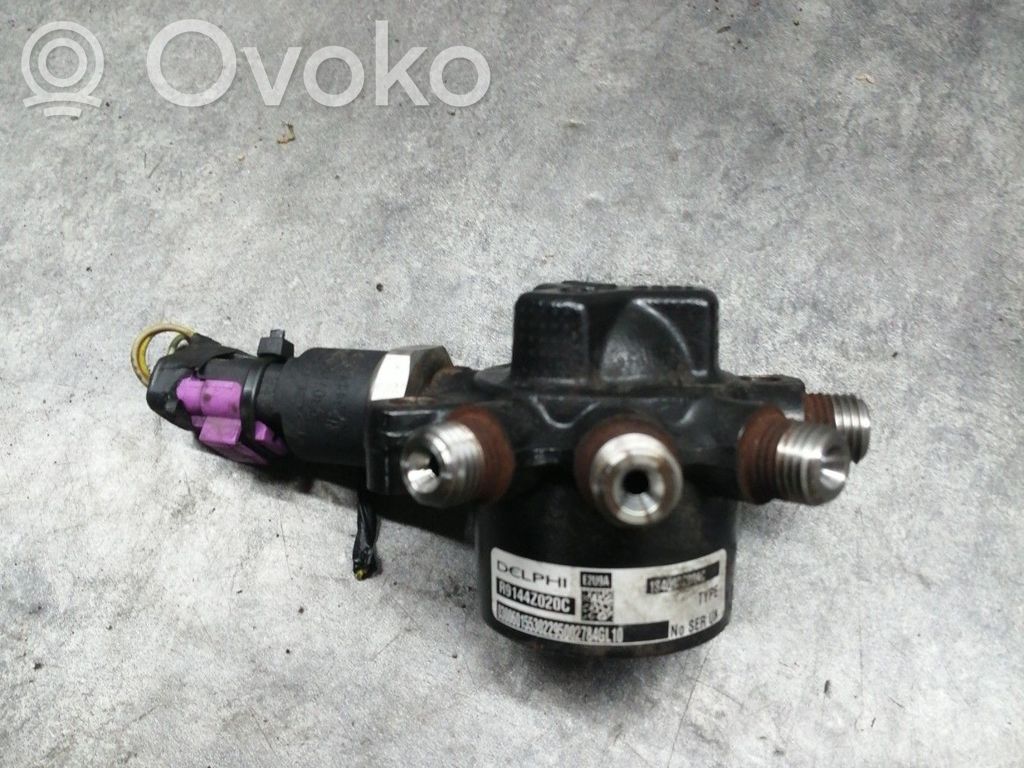 Ford Focus Fuel main line pipe 