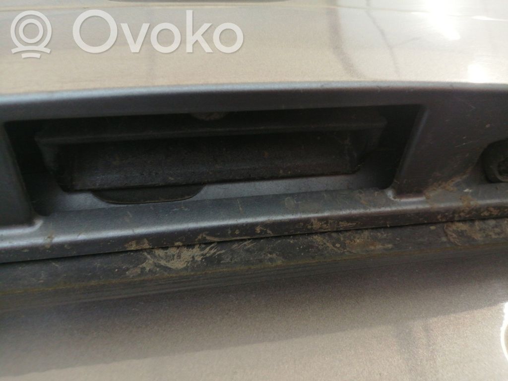 Mazda 6 Tailgate opening switch 