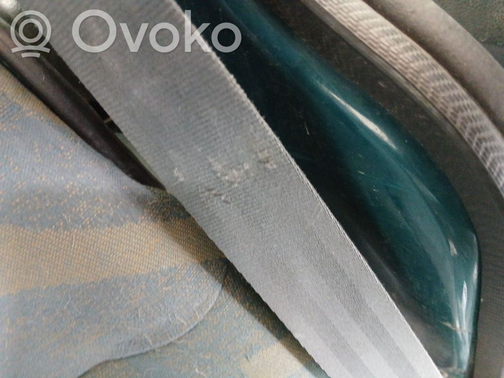 Renault Kangoo I Cinturón trasero 