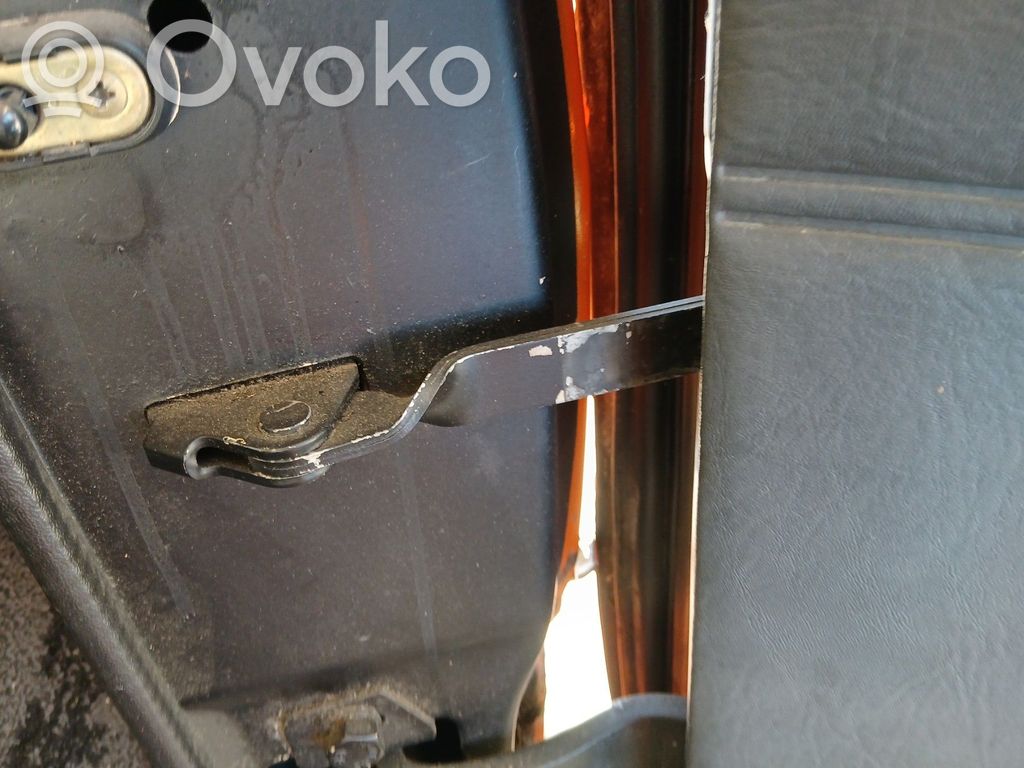 Ford Transit II Etuoven pidätin 