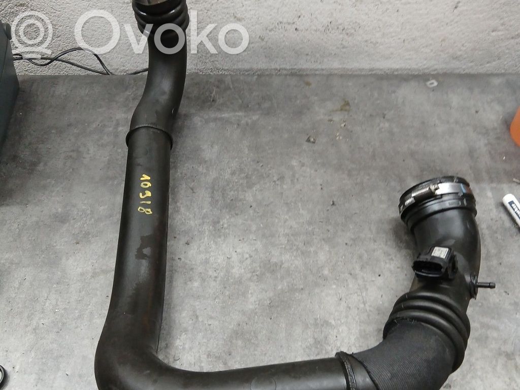 Renault Master II Turbo air intake inlet pipe/hose 