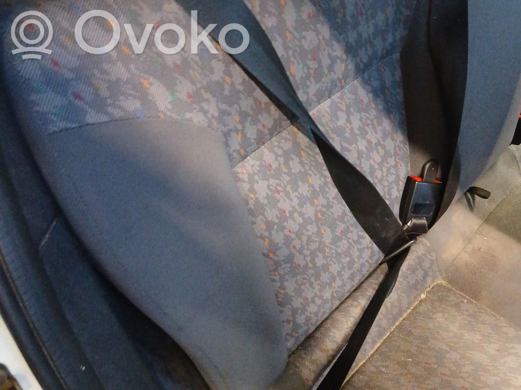 Citroen Xsara Cinturón trasero 