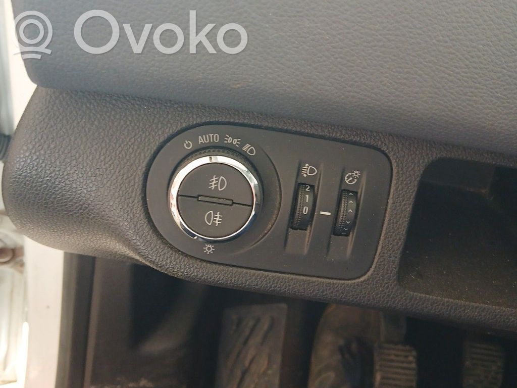 Opel Meriva B Interruptor de luz 