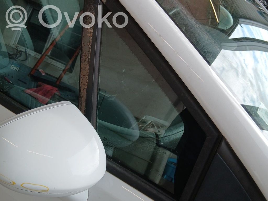 Opel Meriva B Puerta delantera 