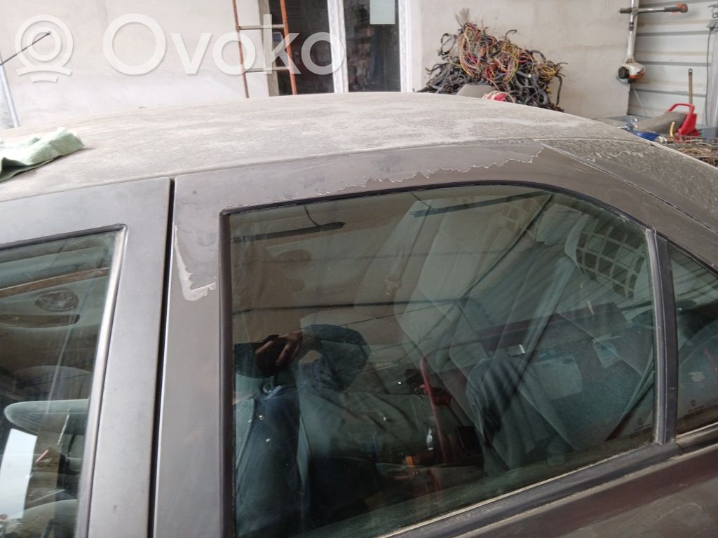 Peugeot 406 Puerta trasera 